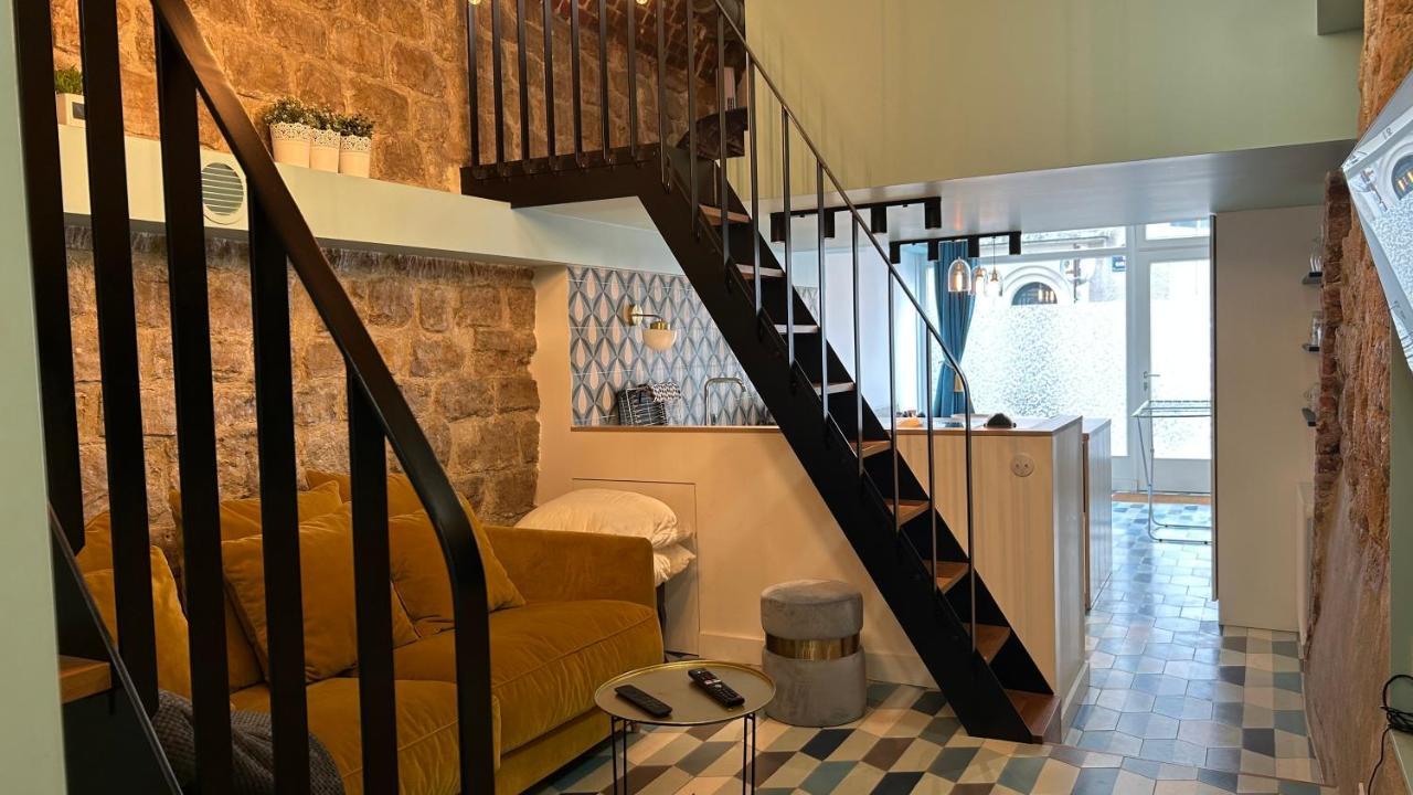 Appartement Atypique Au Pied Du Sacre Coeur パリ エクステリア 写真