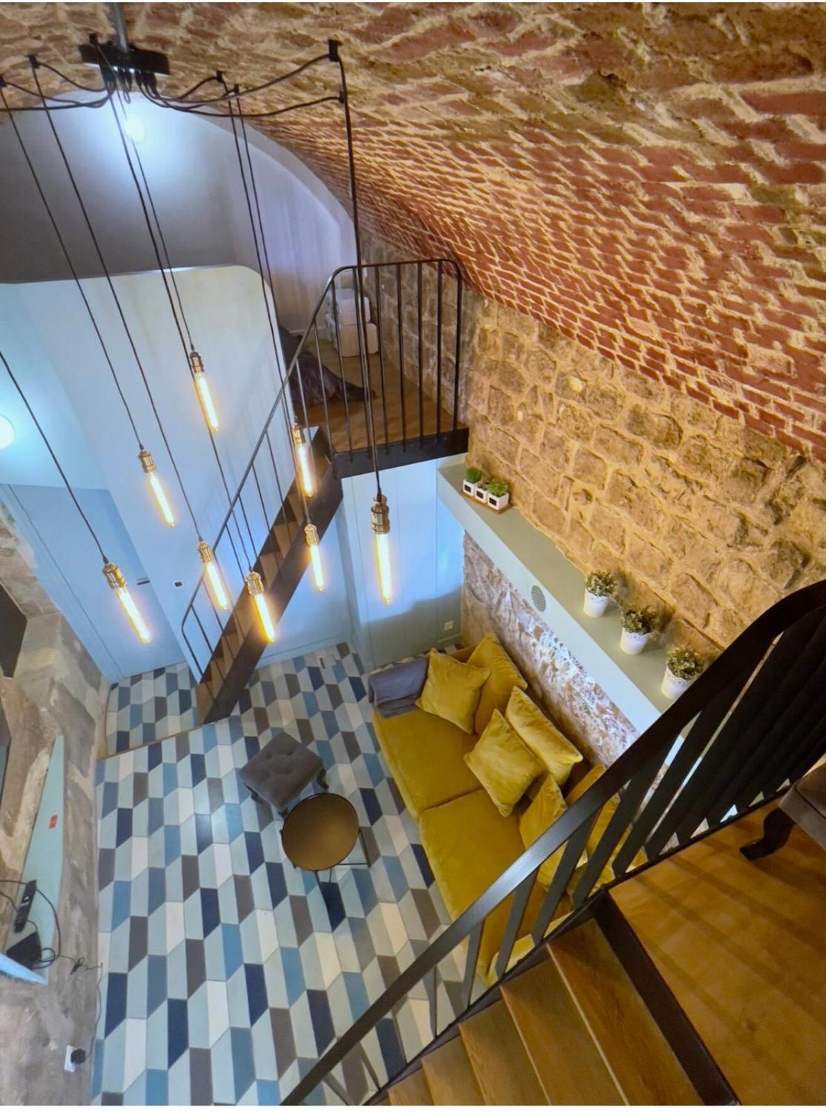 Appartement Atypique Au Pied Du Sacre Coeur パリ エクステリア 写真